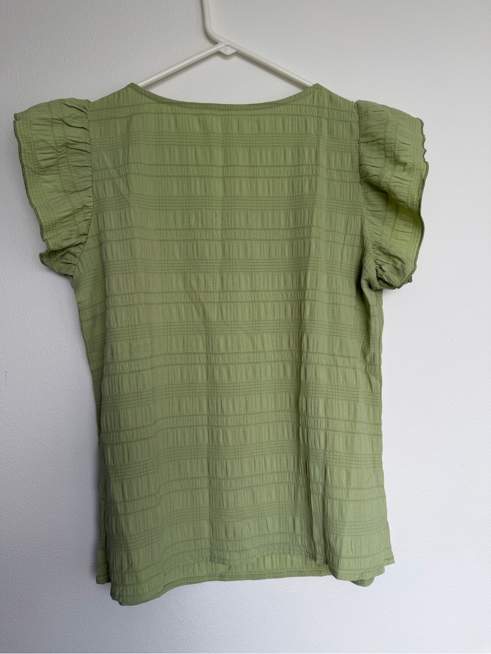 Light Green Ruffle Sleeve Top - Picture 2 of 2